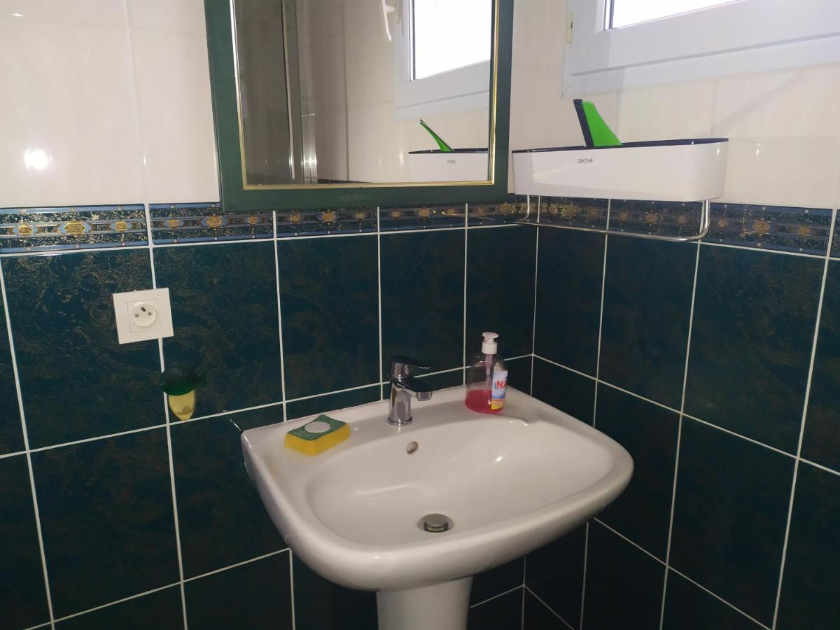 Ferienwohnung Chez Fabienne T1 Le Breuil-sur-Couze Exterior foto