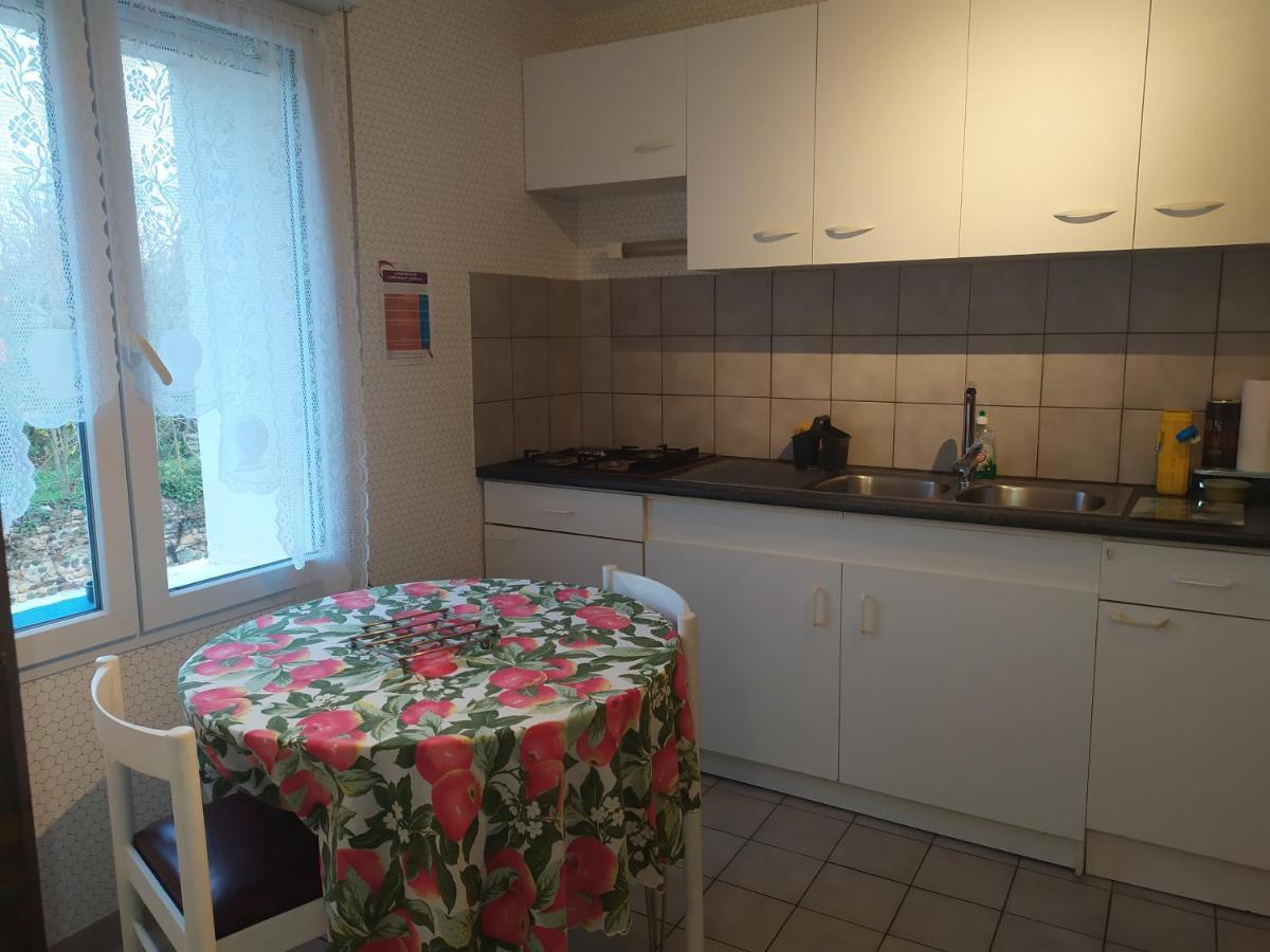 Ferienwohnung Chez Fabienne T1 Le Breuil-sur-Couze Exterior foto