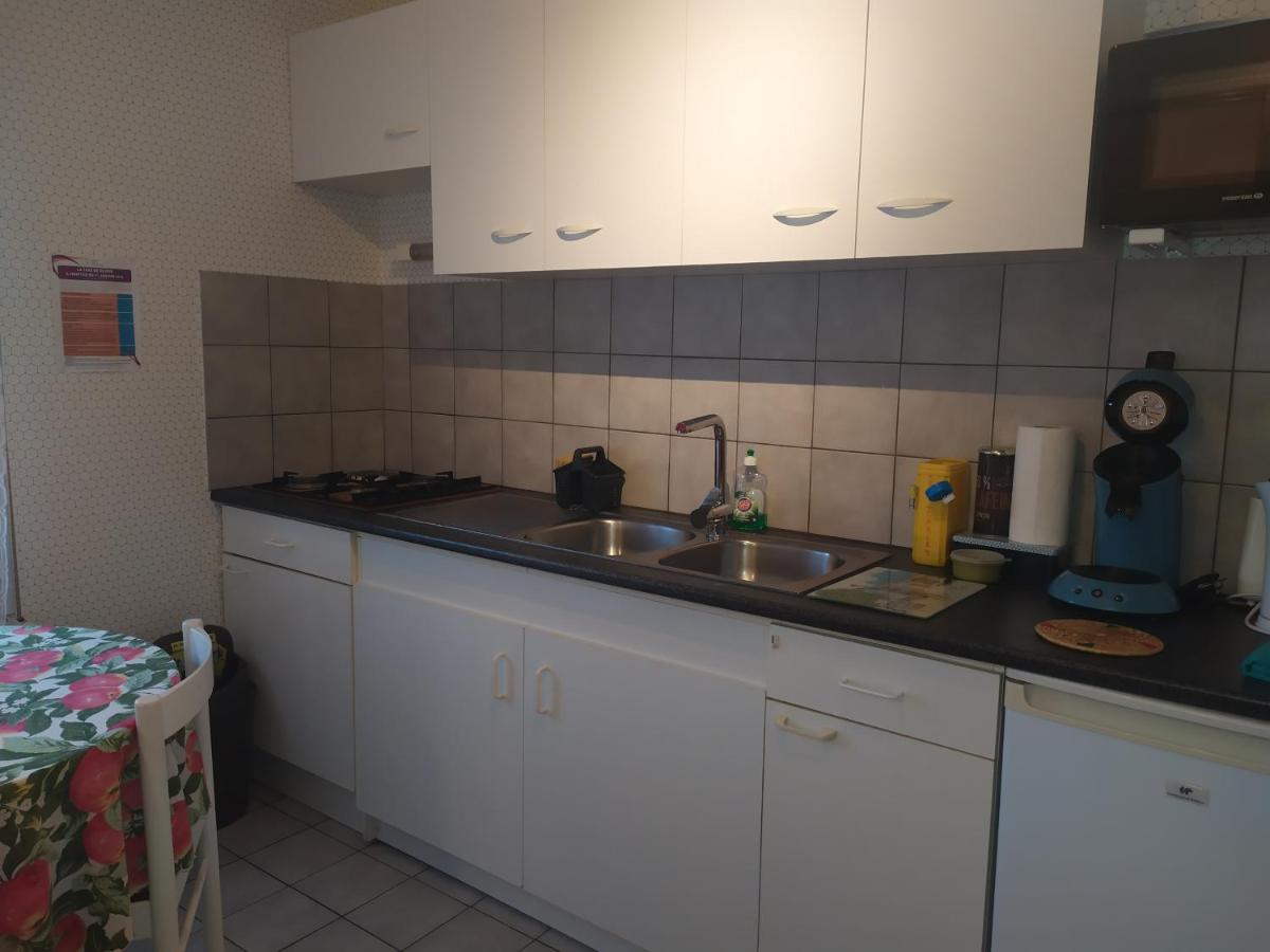 Ferienwohnung Chez Fabienne T1 Le Breuil-sur-Couze Exterior foto